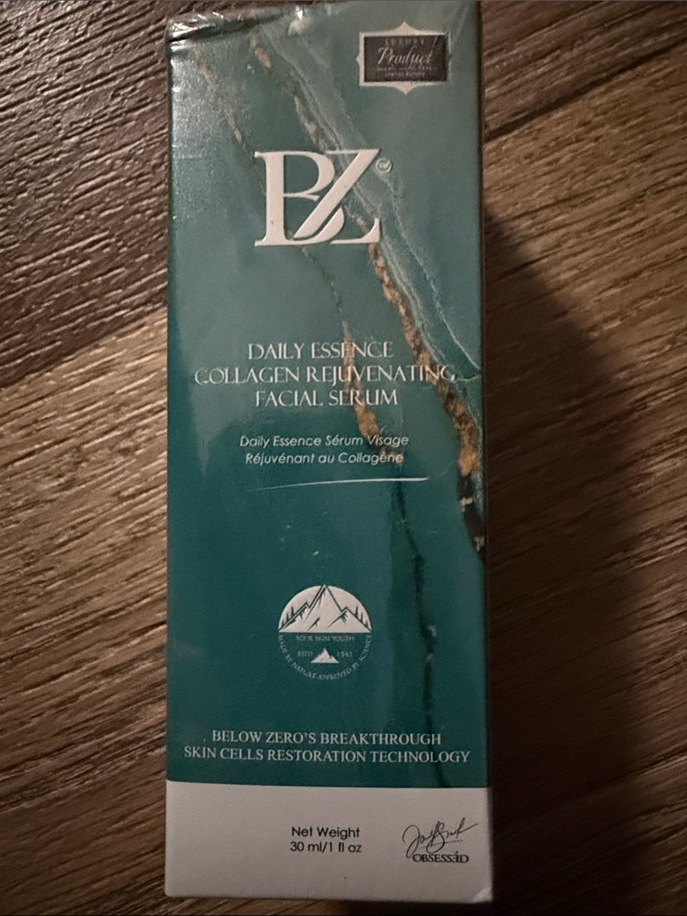 Daily Essence Collagen Rejuvenating Facial Serum - Teal
